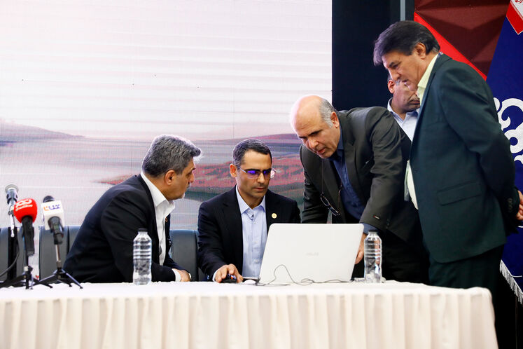 رونمایی از سامانه ثبت درخواست آنلاین کارت سوخت