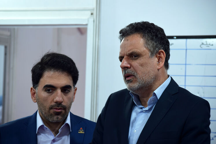 بازدید جلیل سالاری، معاون وزیر نفت در امور پالایش، از تحریریه رسانههای روابط عمومی وزارت نفت