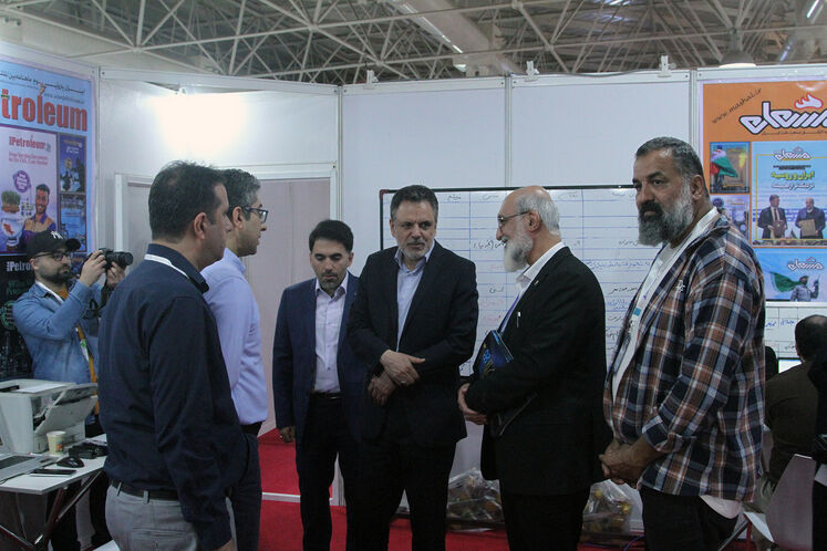 بازدید جلیل سالاری، معاون وزیر نفت در امور پالایش، از تحریریه رسانههای روابط عمومی وزارت نفت