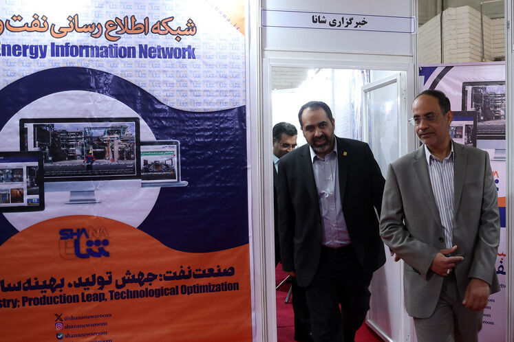 بازدید  علیرضا مهدیزاده، مدیرعامل شرکت نفت فلات قاره ایران از تحریریه رسانههای روابط عمومی وزارت نفت