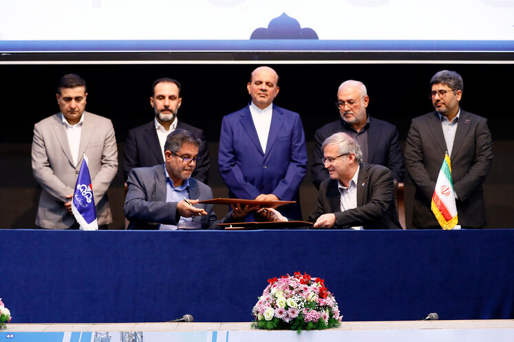 امضای قراردادها در پنل تخصصی طرحهای توسعهای و عملیاتی شرکت نفت و گاز پارس