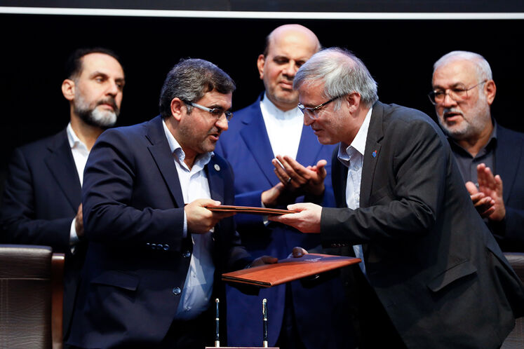 امضای قراردادها در پنل تخصصی طرحهای توسعهای و عملیاتی شرکت نفت و گاز پارس