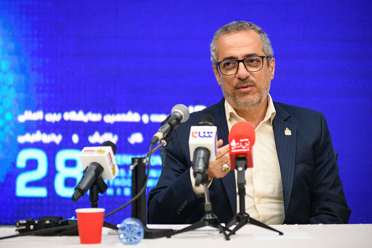 مهدی فکور، مدیر اکتشاف شرکت ملی نفت ایران