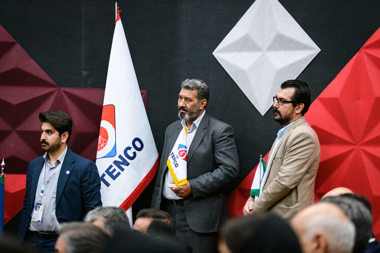 امضای قراردادهای مدیریت اکتشاف شرکت ملی نفت ایران