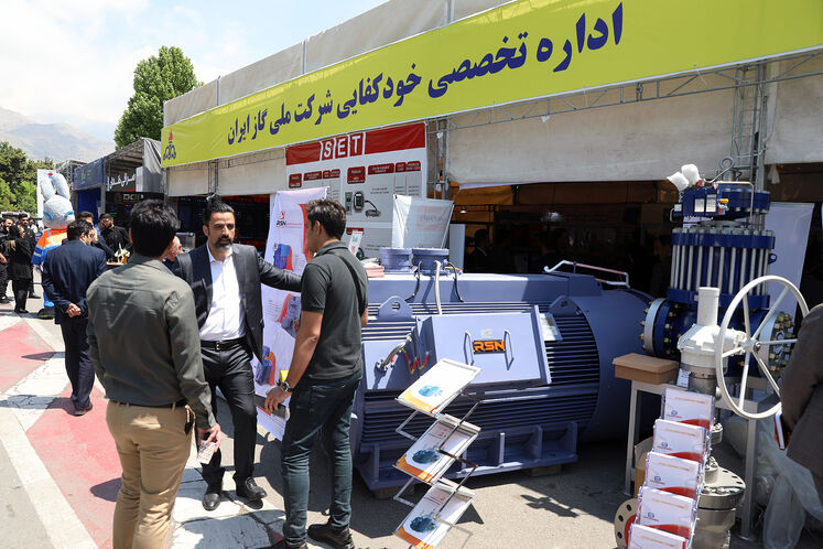 حاشیه سومین روز از بیستوهشتمین نمایشگاه بینالمللی نفت
