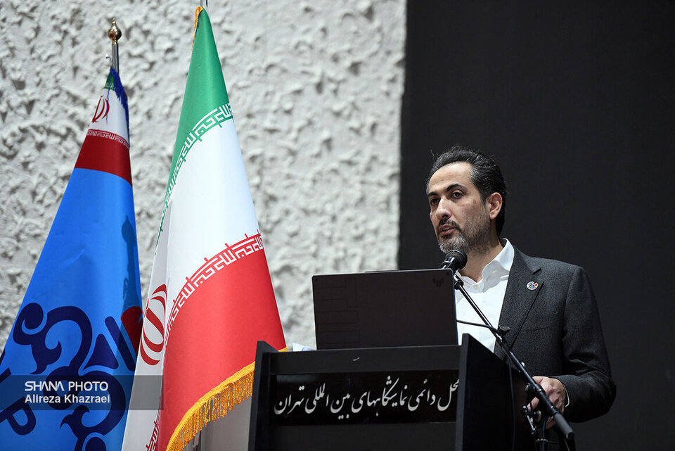 پتروشیمی زاگرس مشعل روشنی ندارد پتروشیمی زاگرس مشعل روشنی ندارد