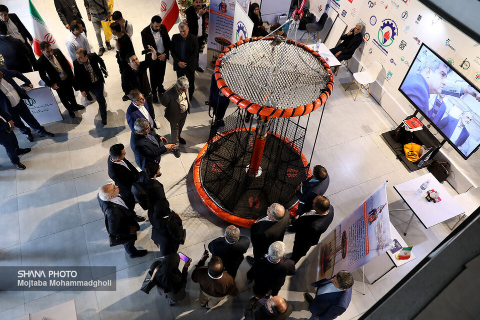 انحصارشکنی ایرانیها در ساخت سبد حمل نفر در سکوهای نفت و گاز انحصارشکنی ایرانیها در ساخت سبد حمل نفر در سکوهای نفت و گاز