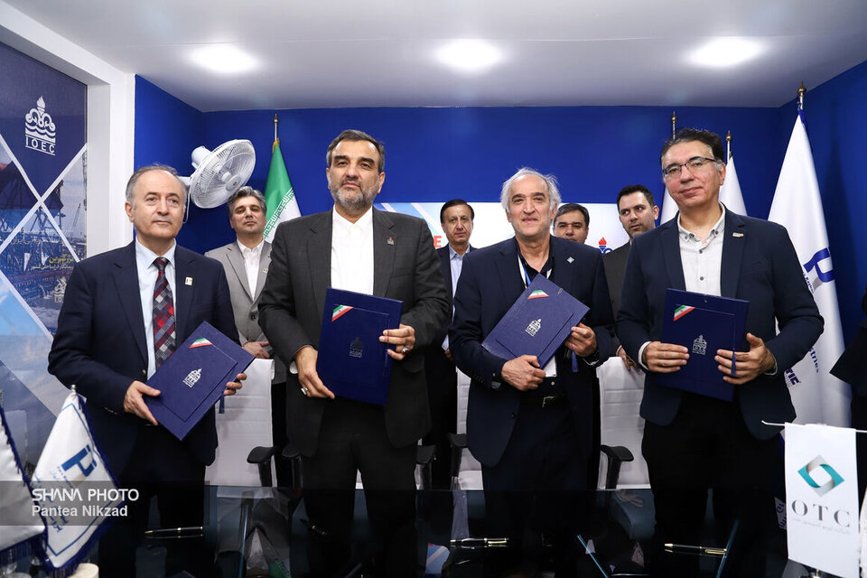 شرکت تأسیسات دریایی برای طرح ملی فشارافزایی پارس جنوبی چند تفاهمنامه همکاری امضا کرد شرکت تأسیسات دریایی برای طرح ملی فشارافزایی پارس جنوبی چند تفاهمنامه همکاری امضا کرد