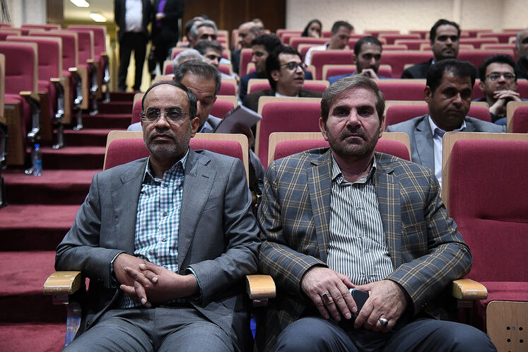 امضای تفاهمنامه همکاری شرکت نفت فلات قاره و شرکتهای دانشبنیان