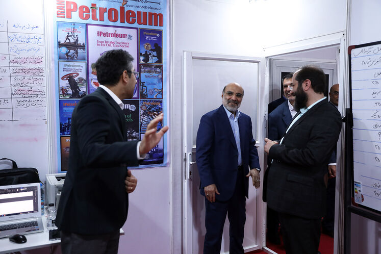 بازدید مدیرعامل هلدینگ خلیجفارس از تحریریه رسانههای روابط عمومی وزارت نفت