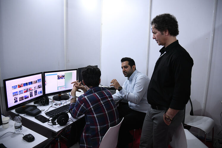 رسانههای روابط عمومی وزارت نفت در نمایشگاه بیستوهشتم نفت