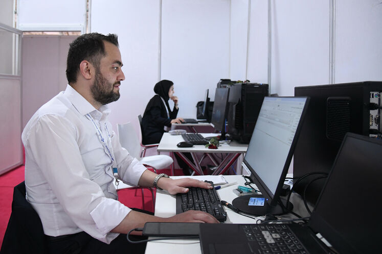 رسانههای روابط عمومی وزارت نفت در نمایشگاه بیستوهشتم نفت