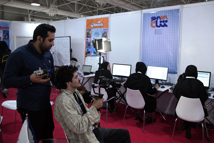 رسانههای روابط عمومی وزارت نفت در نمایشگاه بیستوهشتم نفت