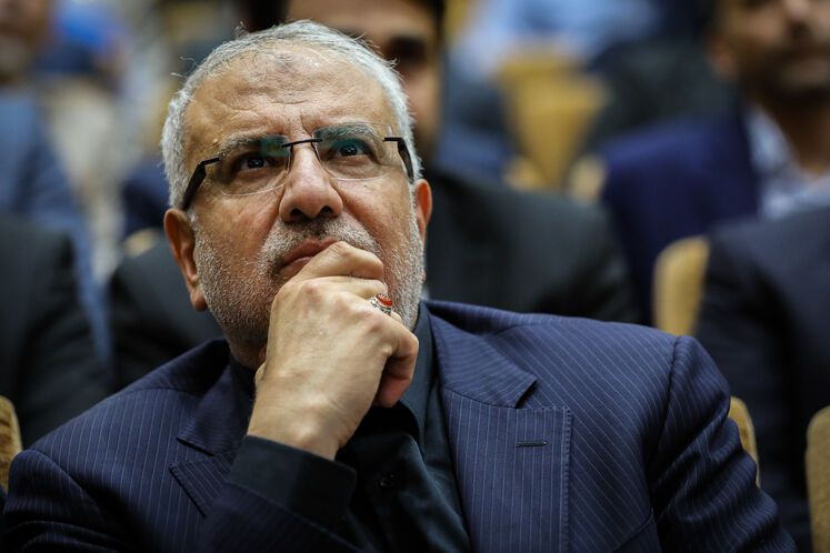 جواد اوجی، وزیر نفت