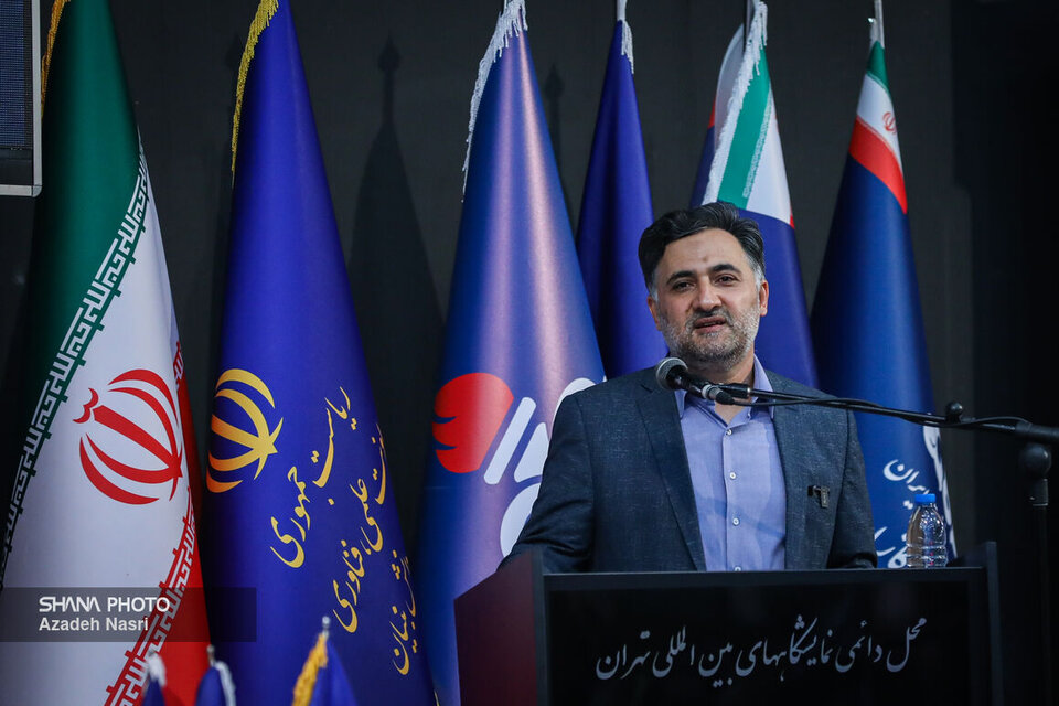 وزیر نفت زمینهساز دانشبنیانشدن صنعت نفت در ۲ سال اخیر بوده است وزیر نفت زمینهساز دانشبنیانشدن صنعت نفت در ۲ سال اخیر بوده است