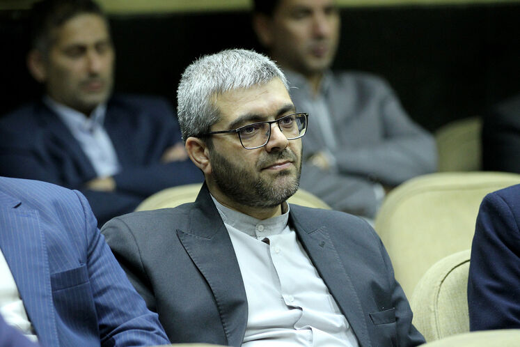احمد اسدزاده، معاون امور بین‌الملل و بازرگانی وزیر نفت