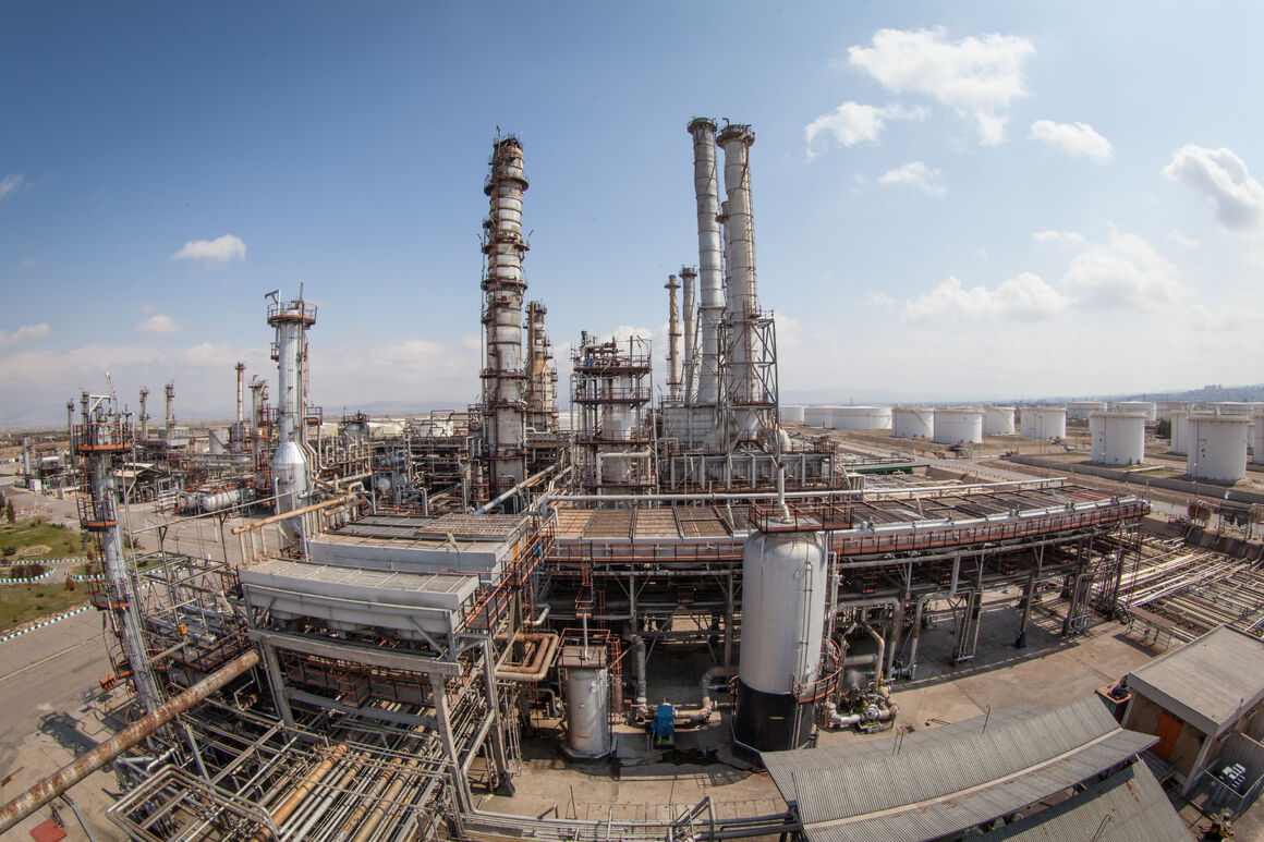 بهرهبرداری و کلنگزنی ۶ پروژه مهم پالایشی در استان آذربایجان شرقی بهرهبرداری و کلنگزنی ۶ پروژه مهم پالایشی در استان آذربایجان شرقی