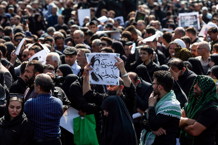 آیین تشییع پیکر شهدای خدمت در تهران