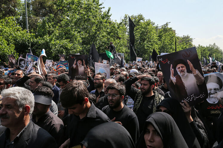 آیین تشییع پیکر شهدای خدمت در تهران