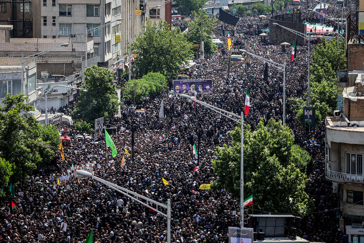 آیین تشییع پیکر شهدای خدمت در تهران