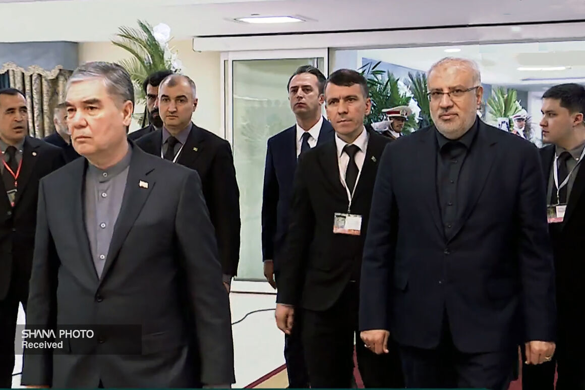 رهبر ملی ترکمنستان و نخست‌وزیر سوریه با استقبال اوجی وارد ایران شدند