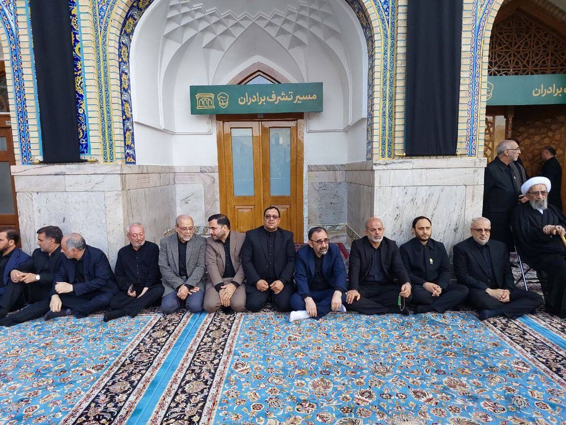 حضور وزیر نفت در آیین تشییع «شهید جمهور» در مشهد مقدس
