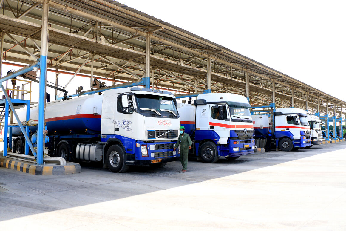 ارسال ۱.۷۸ میلیارد لیتر سوخت به نیروگاههای خراسانرضوی ارسال ۱.۷۸ میلیارد لیتر سوخت به نیروگاههای خراسانرضوی