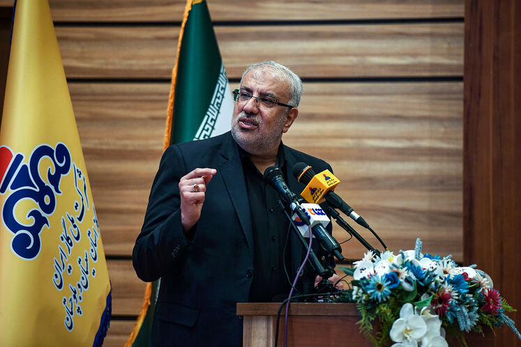 جواد اوجی، وزیر نفت