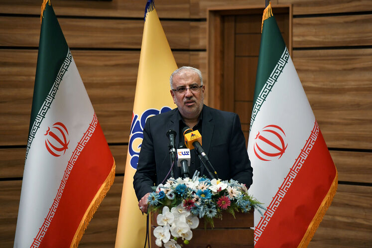 جواد اوجی، وزیر نفت