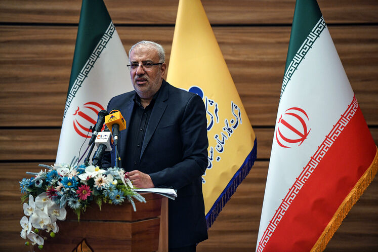 جواد اوجی، وزیر نفت