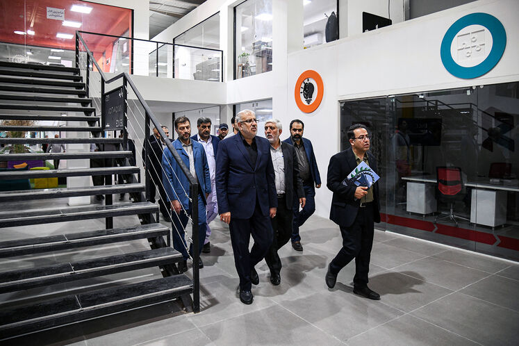 بازدید جواد اوجی، وزیر نفت از پارک علم و فناری سیستان‌وبلوچستان
