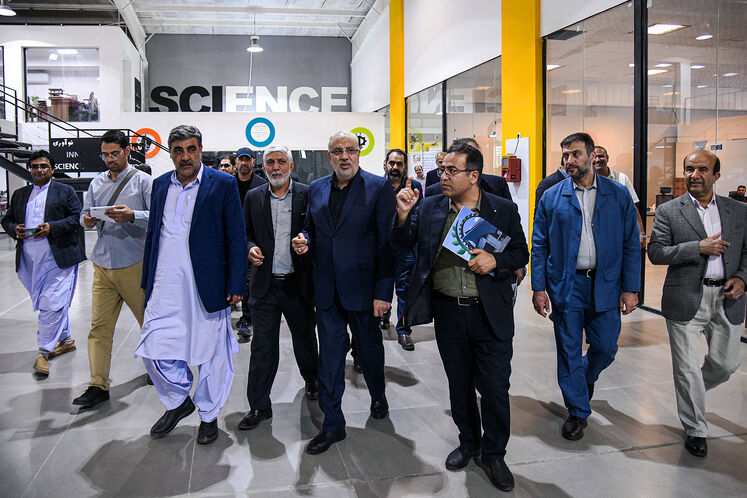 بازدید جواد اوجی، وزیر نفت از پارک علم و فناری سیستان‌وبلوچستان