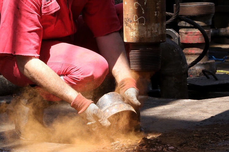 دستگاه حفاری سحر ۲