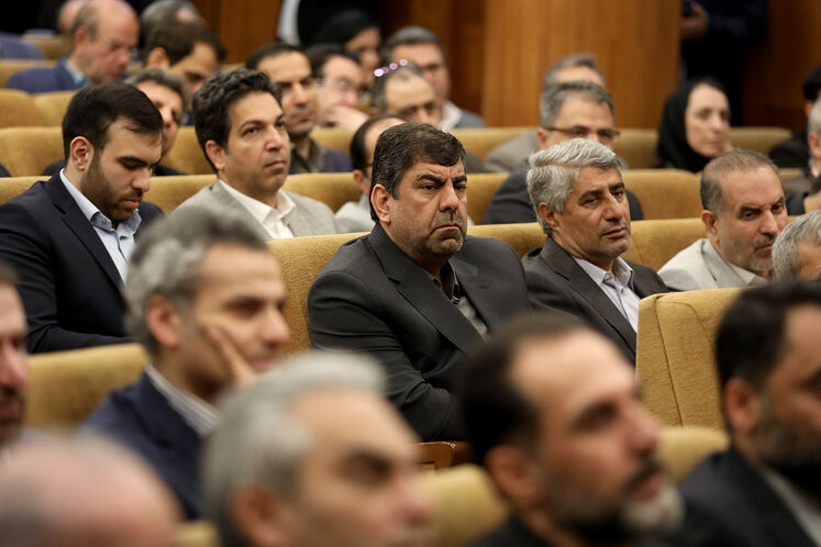 آیین امضای قراردادهای طرح توسعه و بهرهبرداری میدانهای چنگوله و بندکرخه