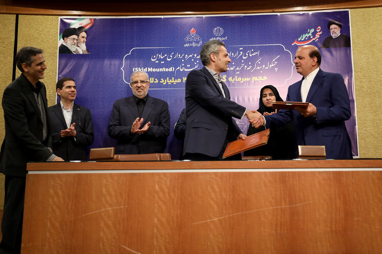 آیین امضای قراردادهای طرح توسعه و بهرهبرداری میدانهای چنگوله و بندکرخه