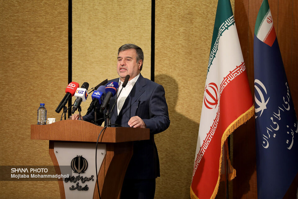 شتاببخشی به توسعه میدانهای مشترک نفتی باید در اولویت کار مجلس باشد شتاببخشی به توسعه میدانهای مشترک نفتی باید در اولویت کار مجلس باشد