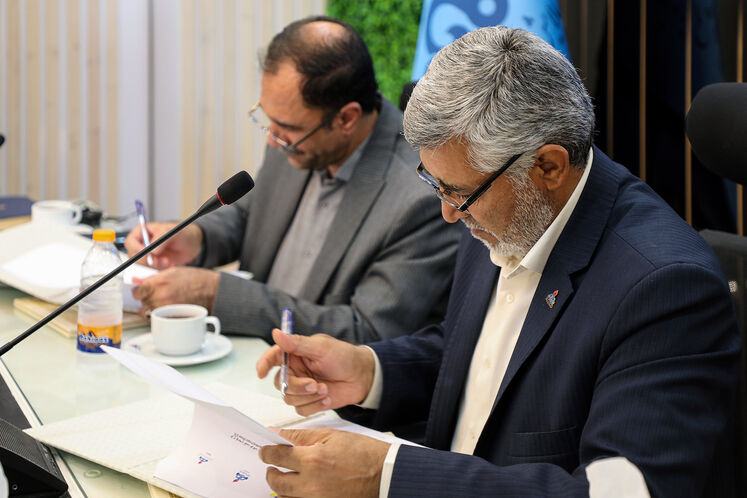 امضای تفاهمنامه اجرای بخش دوم طرح توسعه و تثبیت ظرفیت پالایشگاه آبادان