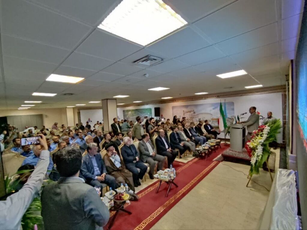 خط لوله فشارشکن علیآباد به نیروگاه آذرخش به بهرهبرداری رسید