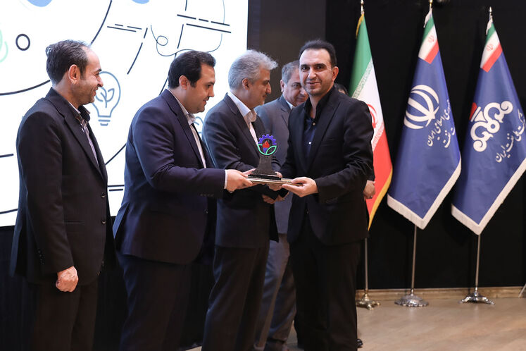 آیین اعلام نتیجه ارزیابی فعالان حقیقی و حقوقی فناوری و صاحب ایده در حوزه بهینهسازی