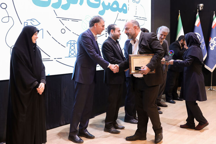 آیین اعلام نتیجه ارزیابی فعالان حقیقی و حقوقی فناوری و صاحب ایده در حوزه بهینهسازی