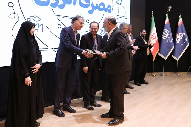 آیین اعلام نتیجه ارزیابی فعالان حقیقی و حقوقی فناوری و صاحب ایده در حوزه بهینهسازی