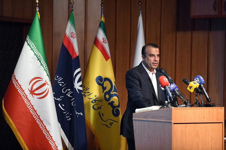 آیین رونمایی از بازار بهینهسازی انرژی و محیطزیست در بورس انرژی ایران و آغاز معاملههای گواهی صرفهجویی گاز