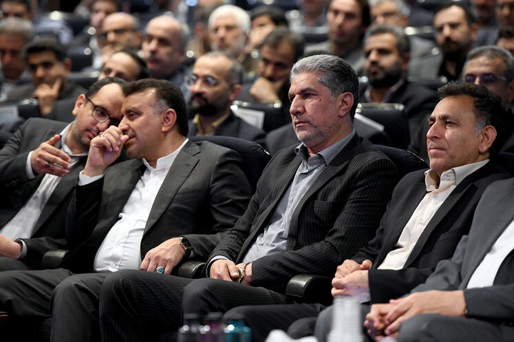 آیین رونمایی از بازار بهینهسازی انرژی و محیطزیست در بورس انرژی ایران و آغاز معاملههای گواهی صرفهجویی گاز