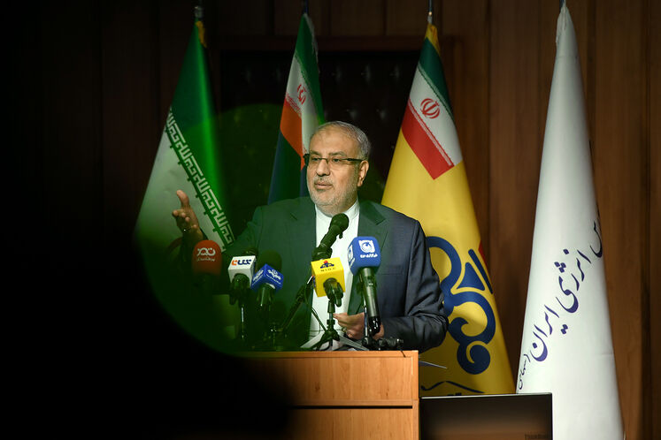 جواد اوجی، وزیر نفت