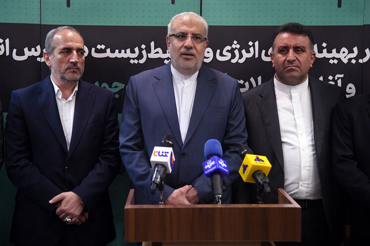 جواد اوجی، وزیر نفت