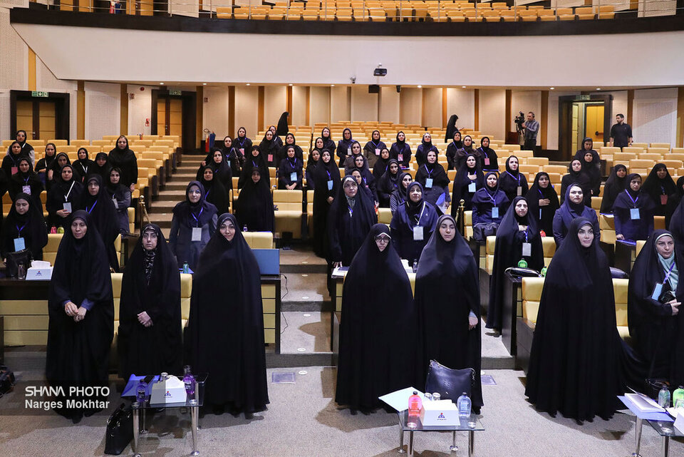 نشست سالانه شبکه مشاوران امور زنان و خانواده صنعت نفت نشست سالانه شبکه مشاوران امور زنان و خانواده صنعت نفت