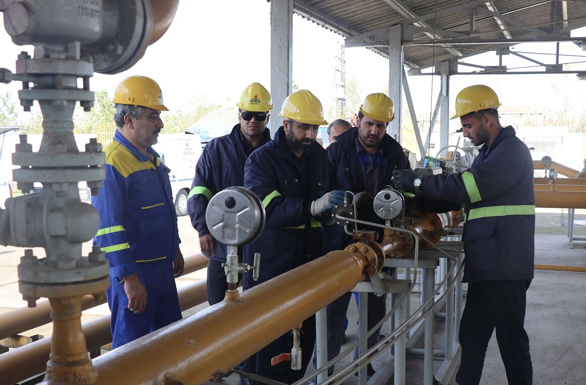 Gas workers as unsung heroes keeping Iran running