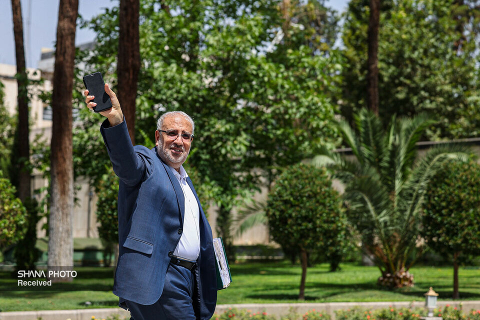 Oil Sector Turned Achilles Heel of Sanctions into Value-Added Oil Sector Turned Achilles Heel of Sanctions into Value-Added