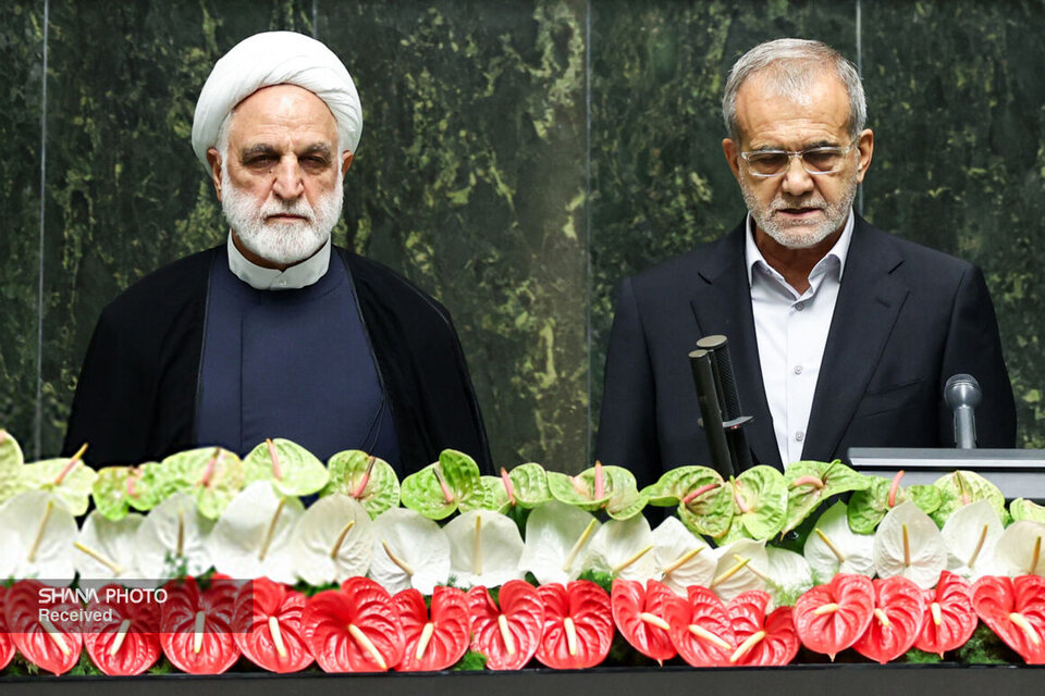 «مسعود پزشکیان» سوگند ریاستجمهوری یاد کرد «مسعود پزشکیان» سوگند ریاستجمهوری یاد کرد