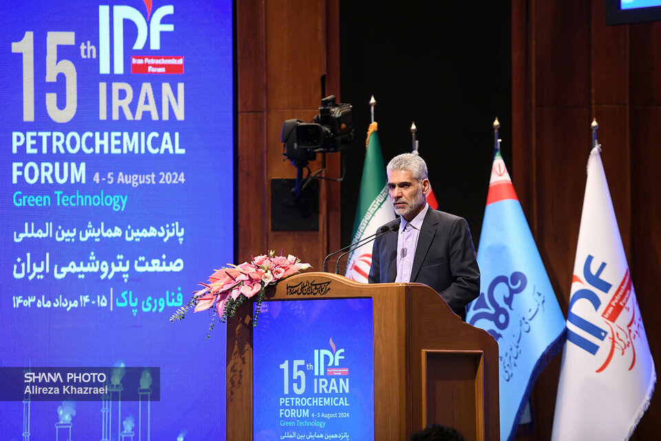 ۱۹ طرح با سرمایهگذاری ۱۰ میلیارد دلار در صندوق بازنشستگی صنعت نفت در حال اجراست ۱۹ طرح با سرمایهگذاری ۱۰ میلیارد دلار در صندوق بازنشستگی صنعت نفت در حال اجراست